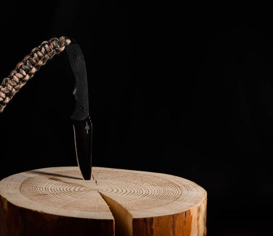 couteau de bushcraft